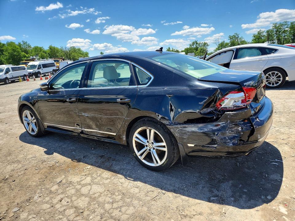 54436716 :رقم المزاد ، 1VWBT7A3XFC052158 vin ، 2015 Volkswagen Passat مزاد بيع