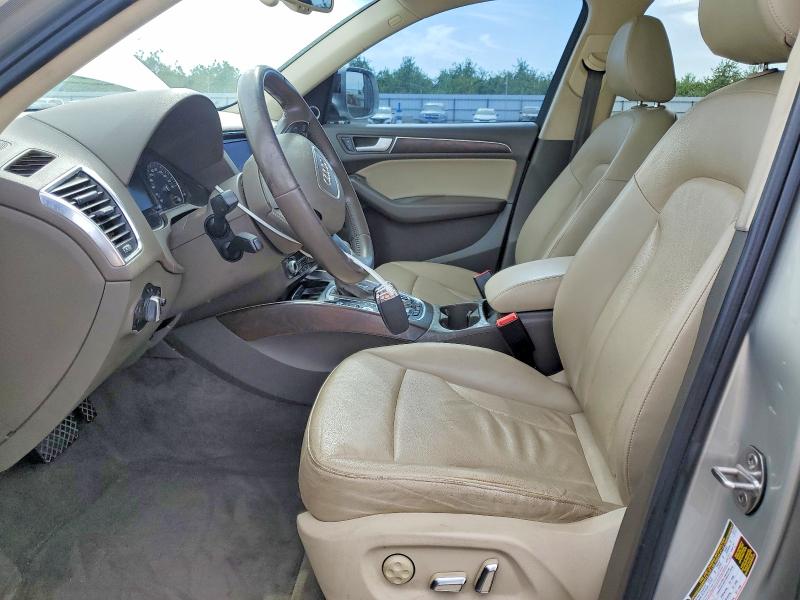 2014 Audi Q5 მანქანა იყიდება აუქციონზე, vin: WA1LFAFP1EA130922, აუქციონის ნომერი: 53911556