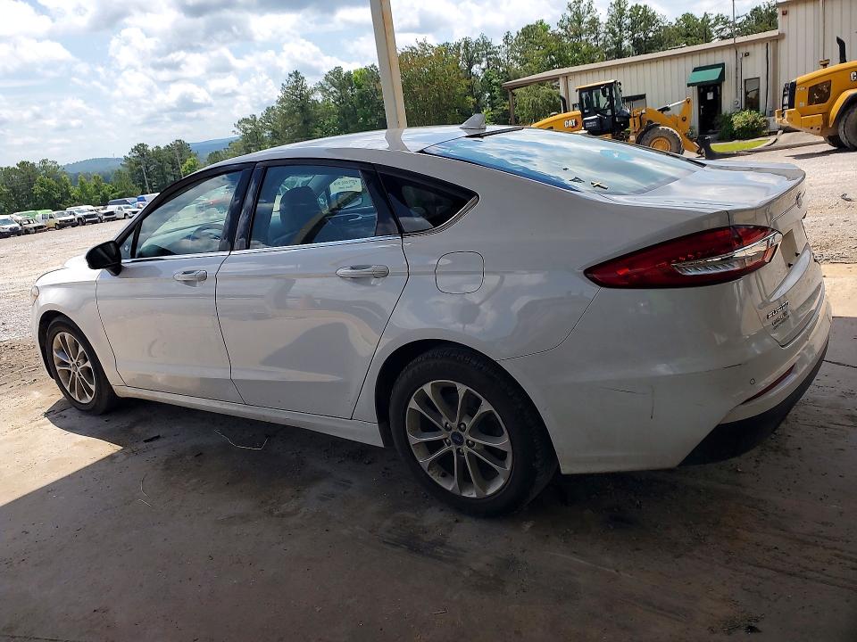 54121986 :رقم المزاد ، 3FA6P0HD7LR225930 vin ، 2020 Ford Fusion مزاد بيع