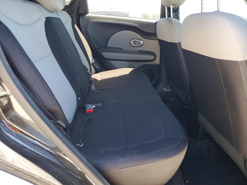 53440336 :رقم المزاد ، KNDJN2A2XF7781594 vin ، 2015 Kia Soul مزاد بيع