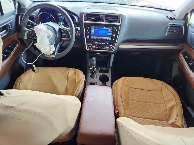 54689856 :رقم المزاد ، 4S4BSATC1J3395297 vin ، 2018 Subaru Outback مزاد بيع