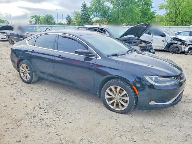 52623456 :رقم المزاد ، 1C3CCCAB3FN695502 vin ، 2015 Chrysler 200 مزاد بيع