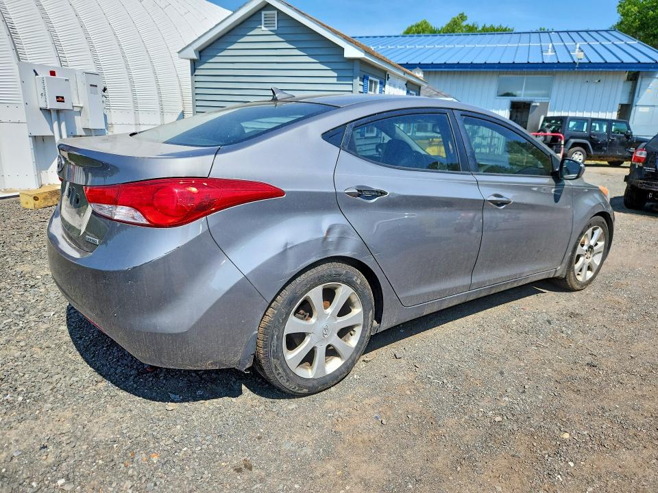2013 Hyundai Elantra მანქანა იყიდება აუქციონზე, vin: 5NPDH4AE3DH190395, აუქციონის ნომერი: 52971756