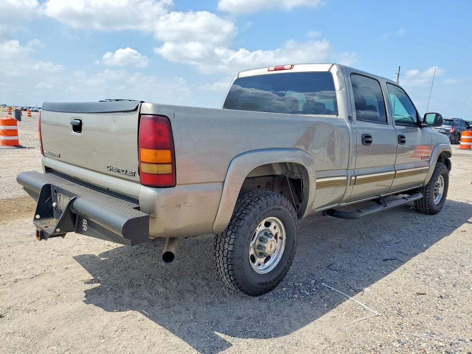 2001 Chevrolet Silverado მანქანა იყიდება აუქციონზე, vin: 1GCHC23G41F125774, აუქციონის ნომერი: 55118446