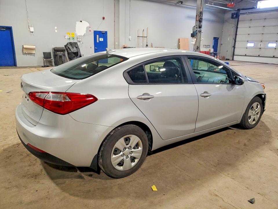 2016 Kia Forte მანქანა იყიდება აუქციონზე, vin: KNAFK4A63G5462500, აუქციონის ნომერი: 52825966