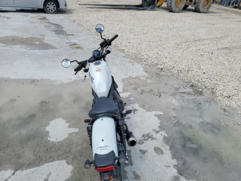 55300186 :رقم المزاد ، MLHPC565XM5401227 vin ، 2021 Honda Cmx500 مزاد بيع