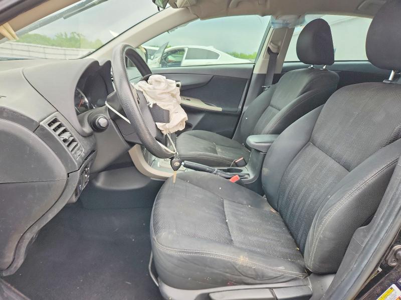 52744046 :رقم المزاد ، 2T1BU4EE1DC057067 vin ، 2013 Toyota Corolla مزاد بيع