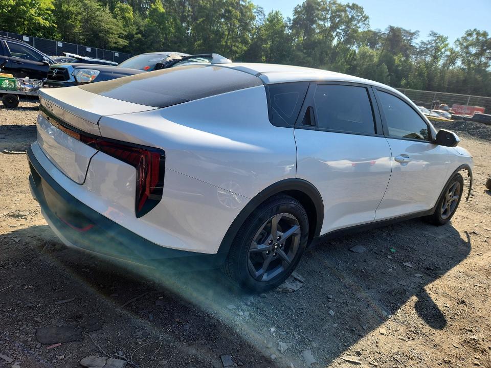 Продажа на аукционе авто 2025 Kia K4, vin: 3KPFT4DE2SE066185, номер лота: 53771006