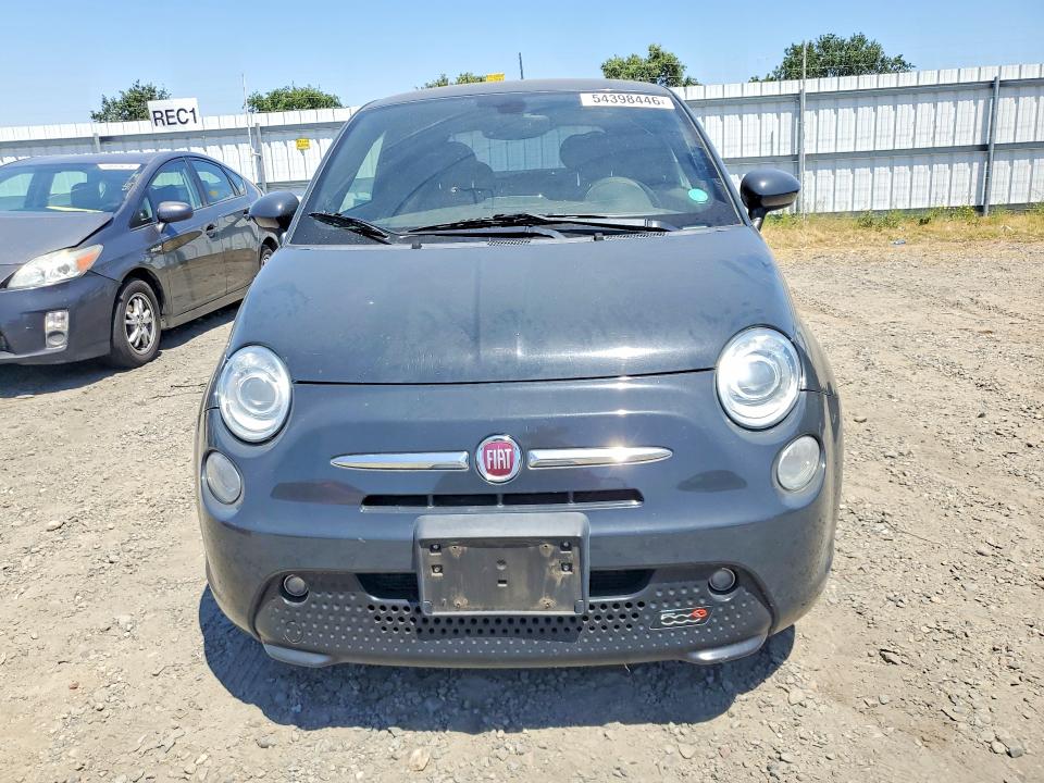 2016 Fiat 500 მანქანა იყიდება აუქციონზე, vin: 3C3CFFGE4GT193111, აუქციონის ნომერი: 54398446