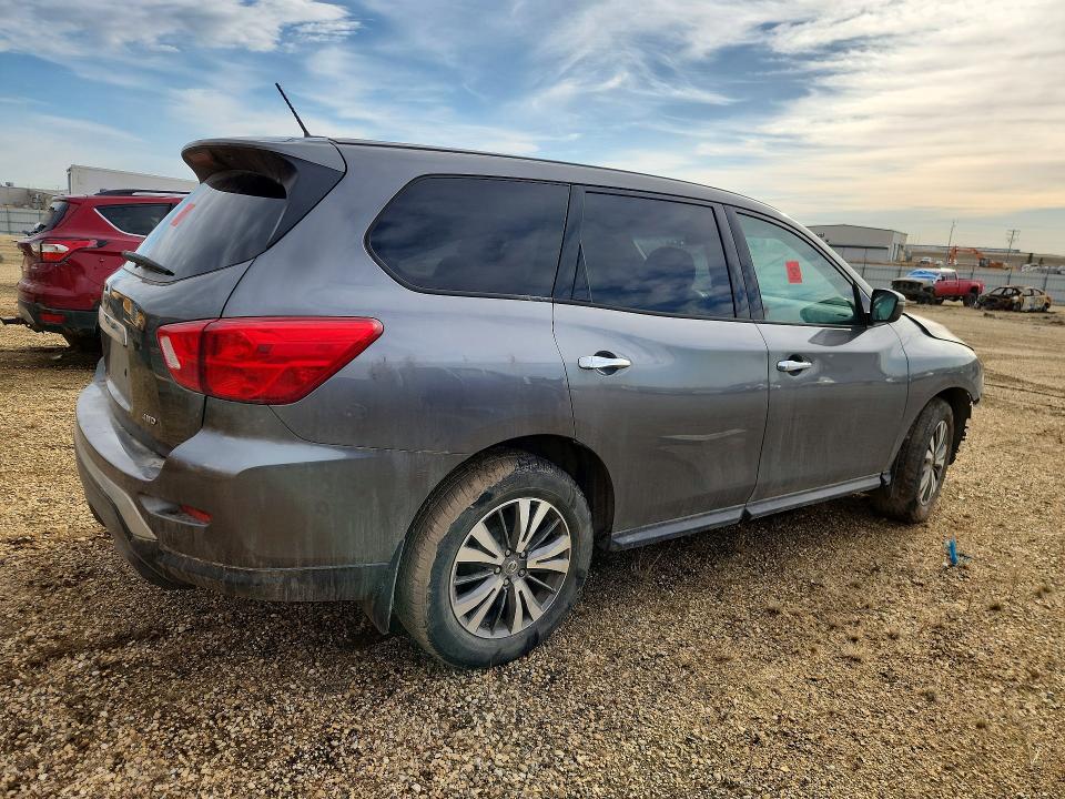 51661216 :رقم المزاد ، 5N1DR2MM0HC658925 vin ، 2017 Nissan Pathfinder مزاد بيع