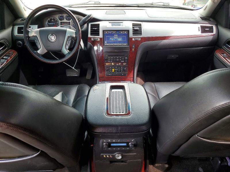 2013 Cadillac Escalade მანქანა იყიდება აუქციონზე, vin: 1GYS4CEF4DR317853, აუქციონის ნომერი: 55223796