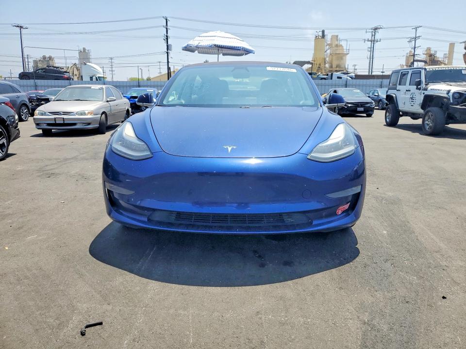 Продаж на аукціоні авто 2018 Tesla Model 3, vin: 5YJ3E1EA9JF011796, номер лоту: 52717646