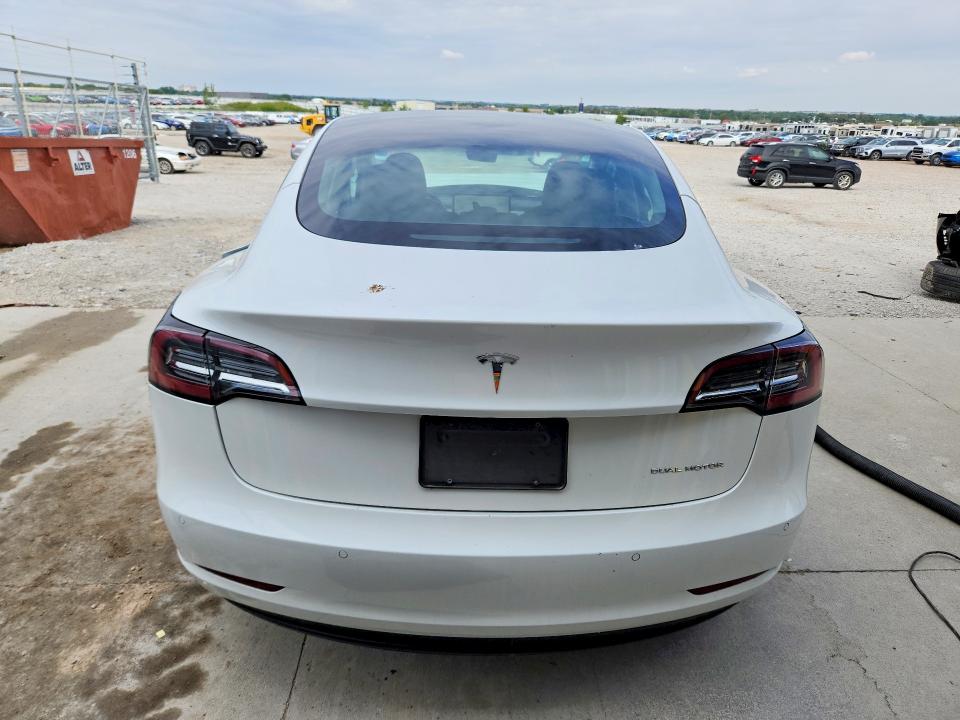 2022 Tesla Model 3 მანქანა იყიდება აუქციონზე, vin: 5YJ3E1EB6NF251662, აუქციონის ნომერი: 54167706