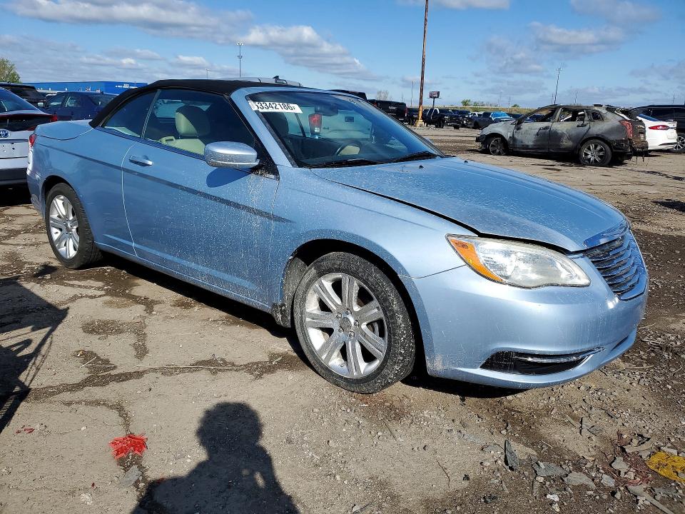 Продаж на аукціоні авто 2013 Chrysler 200, vin: 1C3BCBEG3DN738602, номер лоту: 53342186
