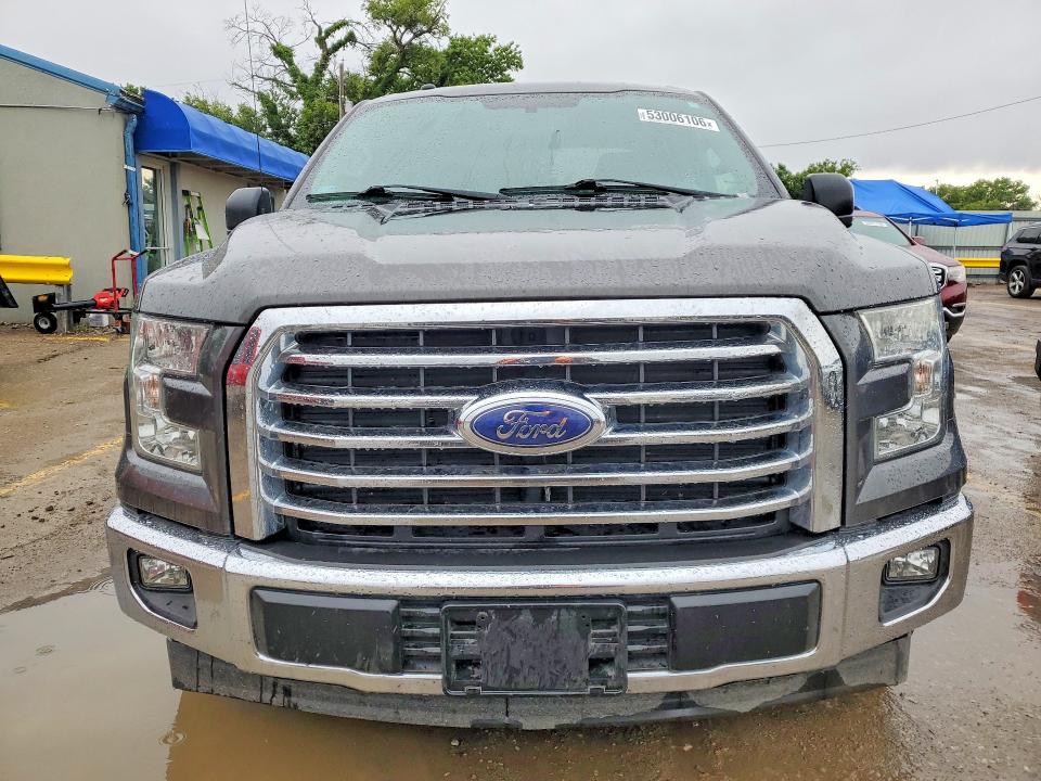 53006106 :رقم المزاد ، 1FTEW1CF1HKC05255 vin ، 2017 Ford F150 مزاد بيع