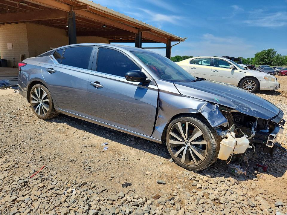 51367476 :رقم المزاد ، 1N4BL4CV6LC171245 vin ، 2020 Nissan Altima مزاد بيع