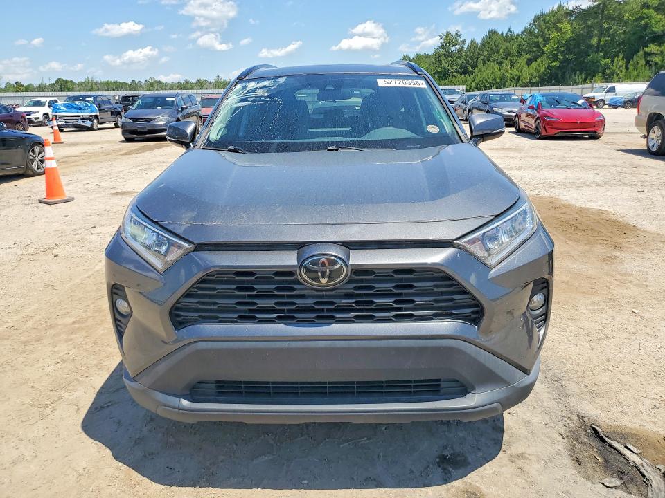 52720356 :رقم المزاد ، 2T3C1RFV9LC040614 vin ، 2020 Toyota Rav4 مزاد بيع