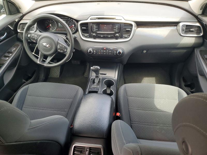 52424286 :رقم المزاد ، 5XYPG4A36HG245451 vin ، 2017 Kia Sorento مزاد بيع