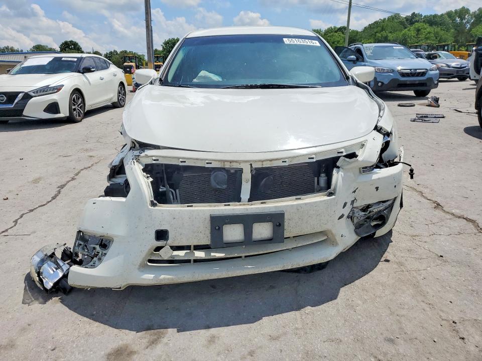 2015 Nissan Altima მანქანა იყიდება აუქციონზე, vin: 1N4AL3APXFC253994, აუქციონის ნომერი: 55163516