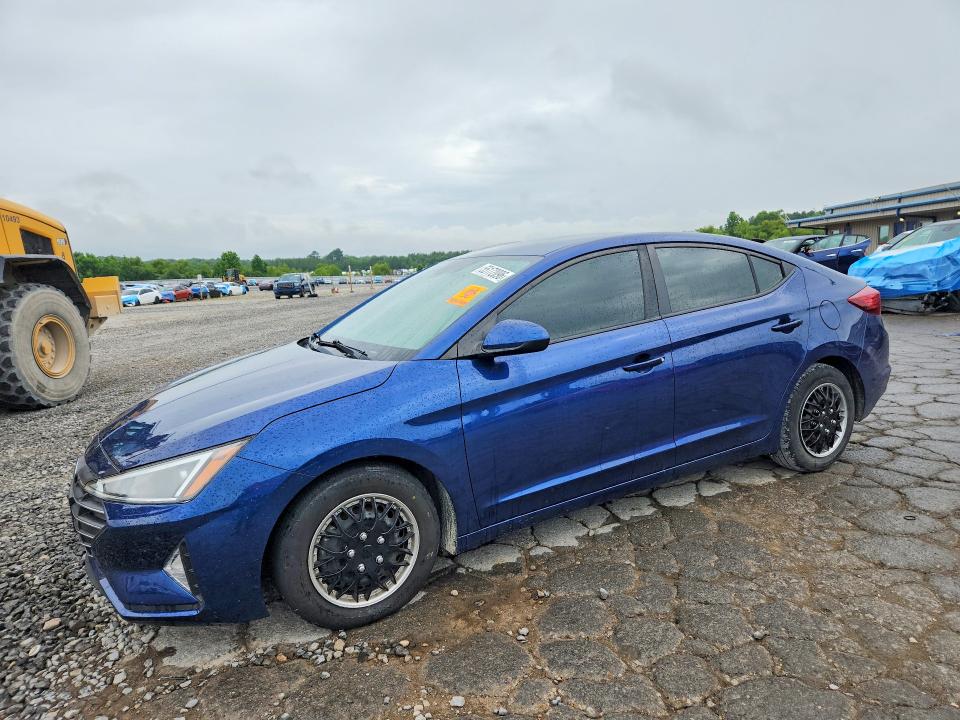 Продажа на аукционе авто 2020 Hyundai Elantra 4d, vin: 5NPD74LF6LH512213, номер лота: 55172096