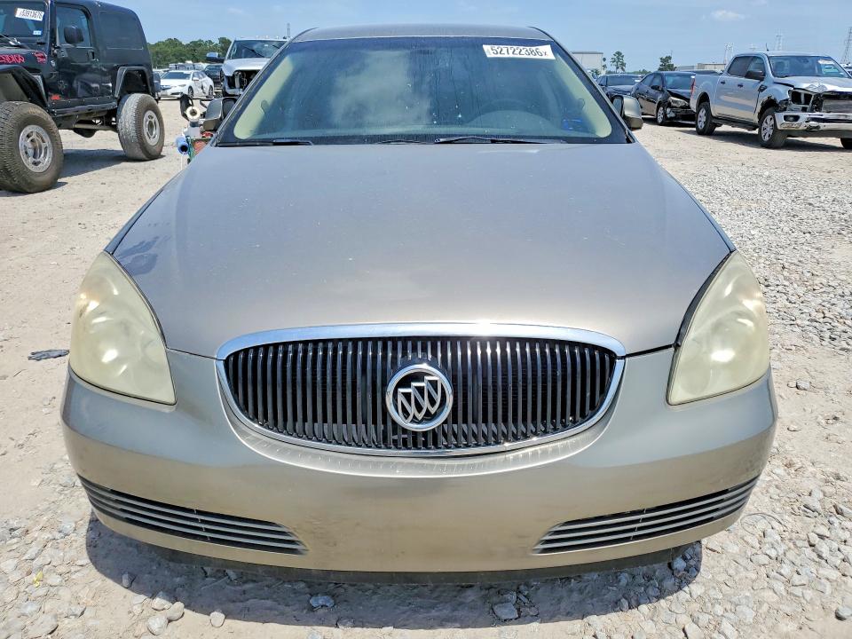 52722386 :رقم المزاد ، 1G4HC5EM1BU138933 vin ، 2011 Buick Lucerne مزاد بيع