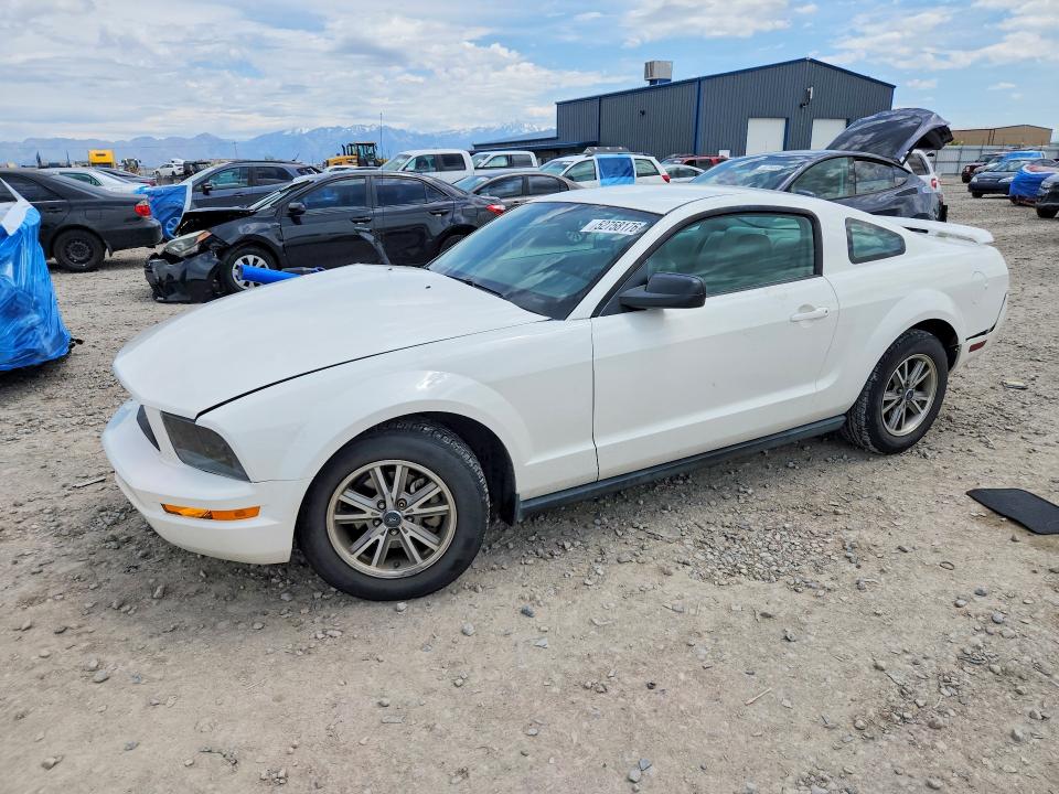 52758176 :رقم المزاد ، 1ZVHT80N055150895 vin ، 2005 Ford Mustang مزاد بيع