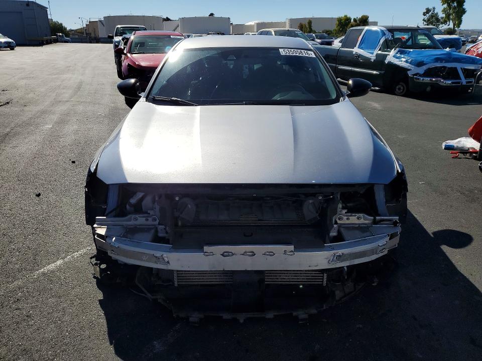 53595816 :رقم المزاد ، 1HGCV1F47NA080897 vin ، 2022 Honda Accord مزاد بيع