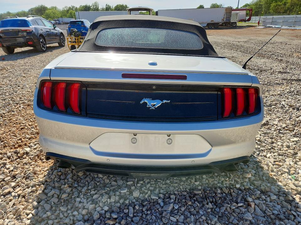 Продажа на аукционе авто 2018 Ford Mustang, vin: 1FATP8UH6J5132889, номер лота: 52456996