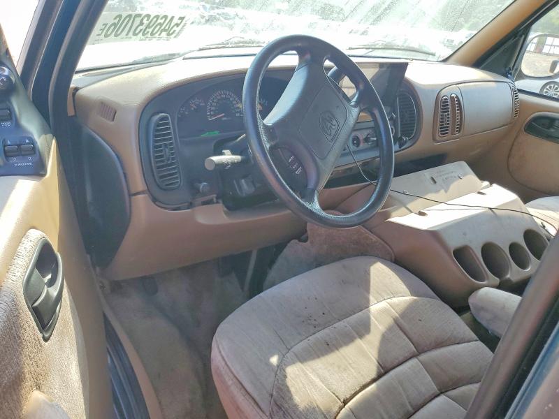 54693706 :رقم المزاد ، 2B6HB11YXYK128431 vin ، 2000 Dodge Ram Van مزاد بيع