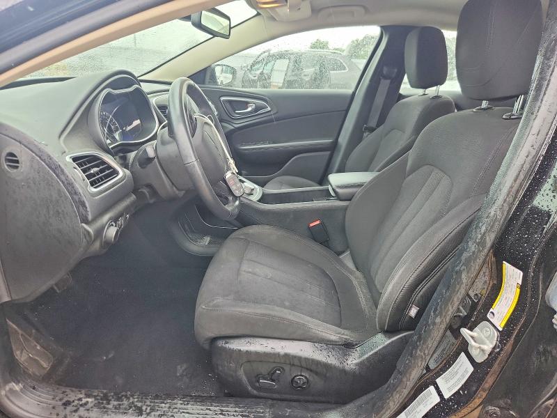 52589166 :رقم المزاد ، 1C3CCCAB0FN536369 vin ، 2015 Chrysler 200 مزاد بيع