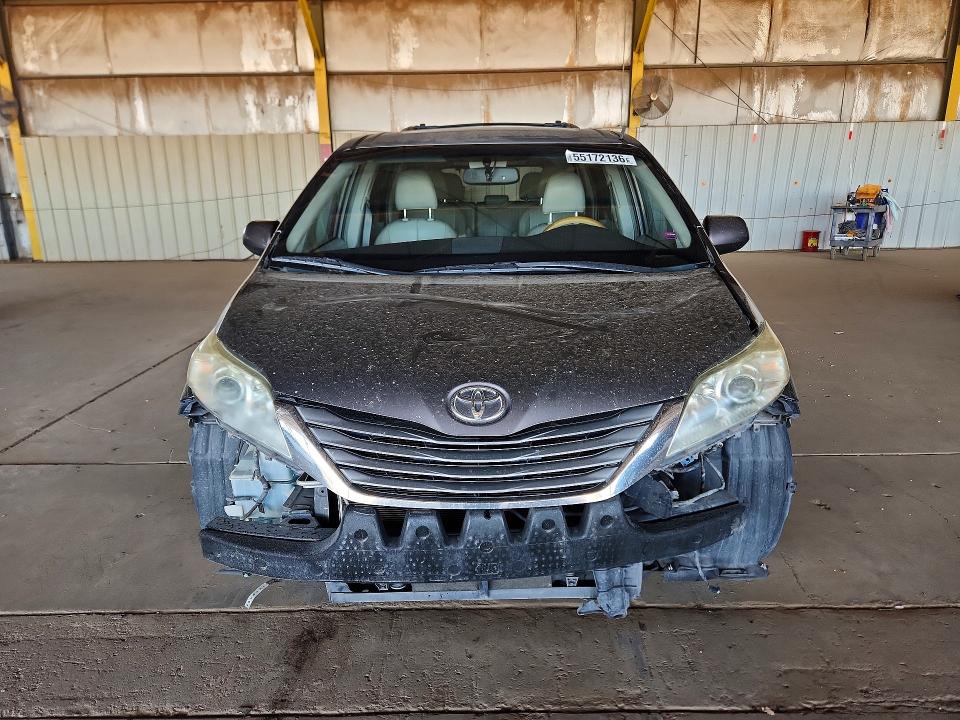 55172136 :رقم المزاد ، 5TDDK3DC9CS044484 vin ، 2012 Toyota Sienna مزاد بيع