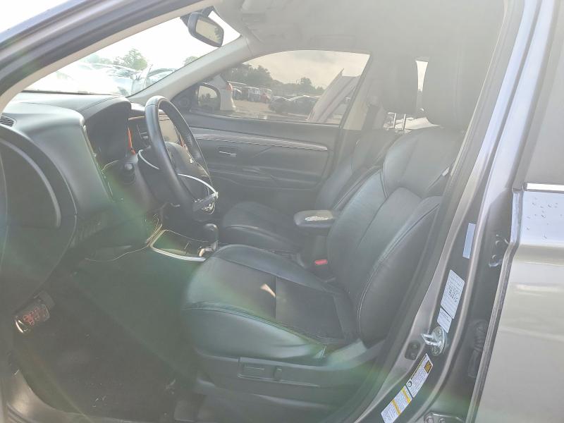 54812606 :رقم المزاد ، JA4AZ3A37KJ001335 vin ، 2019 Mitsubishi Outlander مزاد بيع