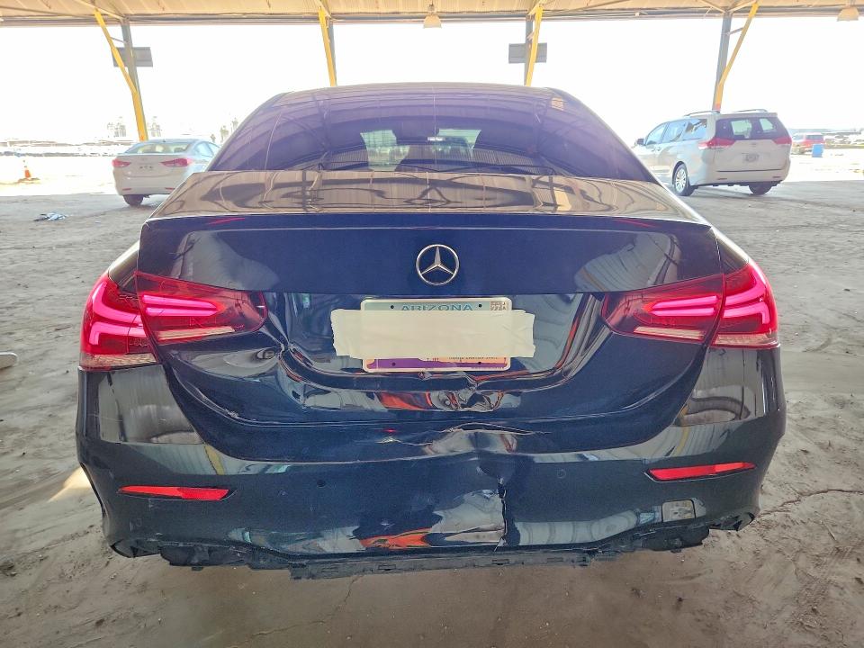 2019 Mercedes-benz A მანქანა იყიდება აუქციონზე, vin: WDD3G4EB0KW027179, აუქციონის ნომერი: 53639346