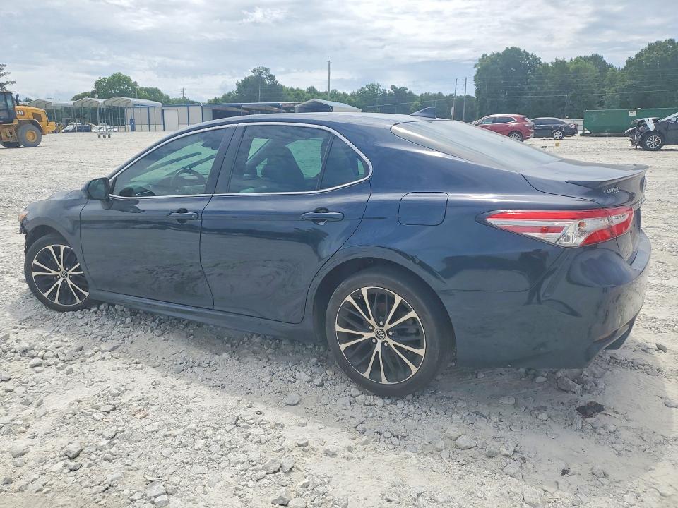 53990066 :رقم المزاد ، 4T1B11HK6KU745053 vin ، 2019 Toyota Camry مزاد بيع