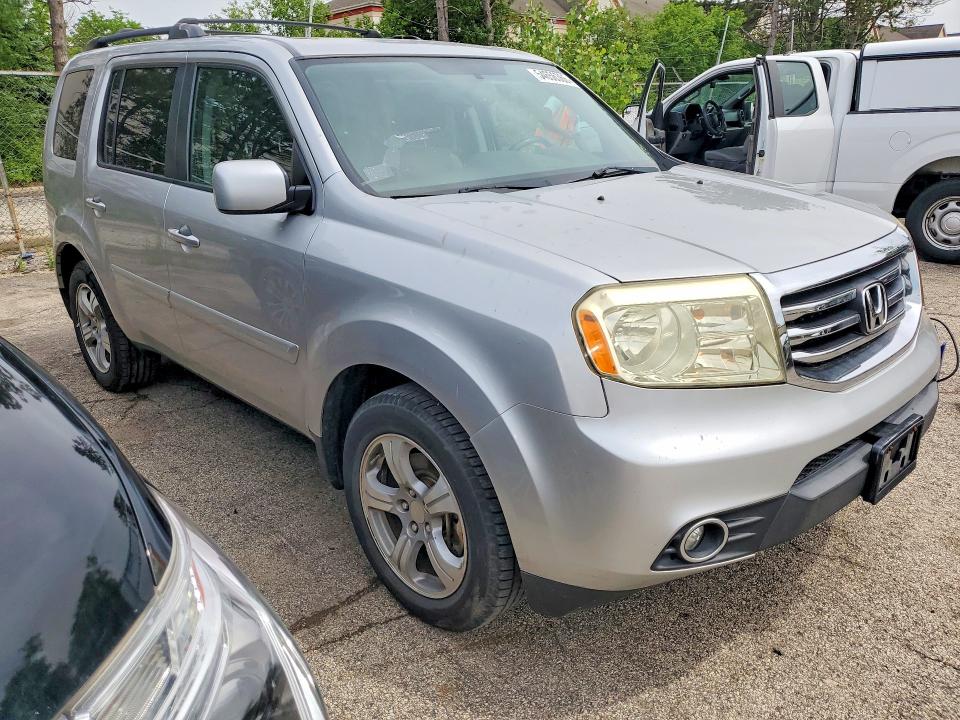 54656366 :رقم المزاد ، 5FNYF4H50EB040547 vin ، 2014 Honda Pilot مزاد بيع