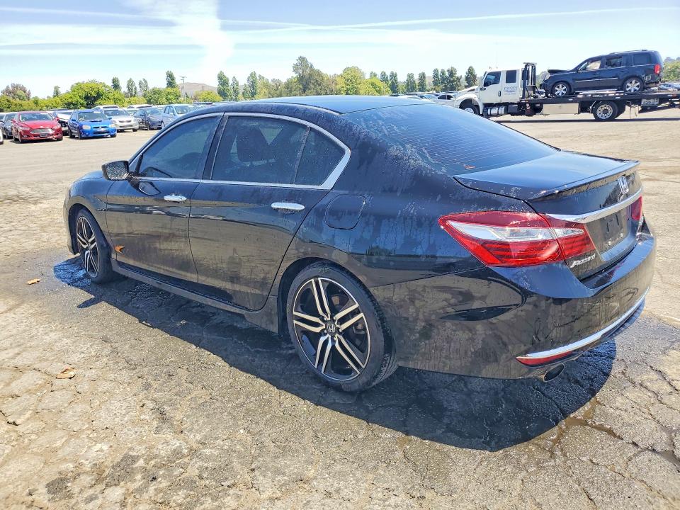 2016 Honda Accord მანქანა იყიდება აუქციონზე, vin: 1HGCR2F53GA107065, აუქციონის ნომერი: 51310916