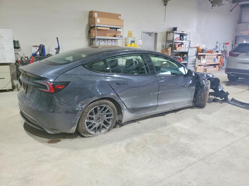 Продажа на аукционе авто 2024 Tesla Model 3, vin: 5YJ3E1EA9RF725214, номер лота: 54198176