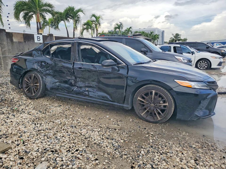 55220806 :رقم المزاد ، 4T1K61AK1LU952494 vin ، 2020 Toyota Camry مزاد بيع