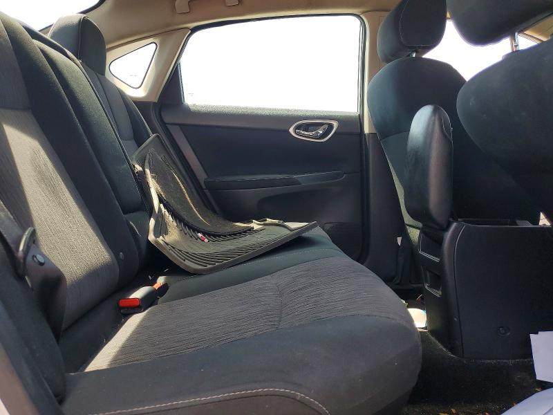Продажа на аукционе авто 2015 Nissan Sentra, vin: 3N1AB7AP5FY350034, номер лота: 54003176