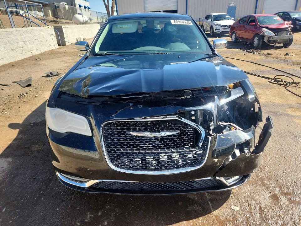 2017 Chrysler 300c მანქანა იყიდება აუქციონზე, vin: 2C3CCAEG8HH570775, აუქციონის ნომერი: 53950556