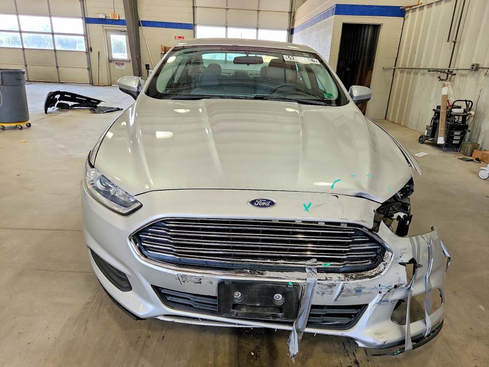 52302156 :رقم المزاد ، 3FA6P0G74ER363374 vin ، 2014 Ford Fusion مزاد بيع