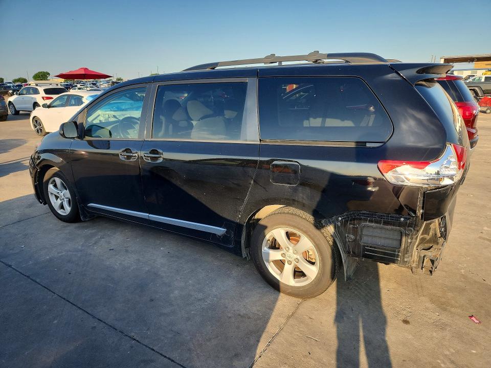 Продажа на аукционе авто 2012 Toyota Sienna, vin: 5TDKK3DC7CS253990, номер лота: 54772616