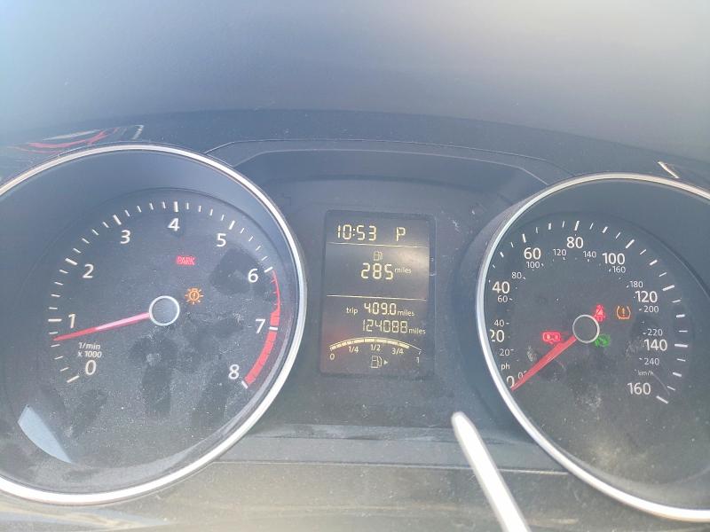2015 Volkswagen Jetta მანქანა იყიდება აუქციონზე, vin: 3VWD17AJXFM225222, აუქციონის ნომერი: 52812866