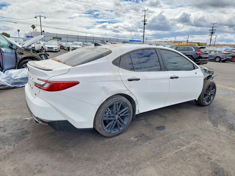 52033026 :رقم المزاد ، 4T1DAACK8TU685990 vin ، 2026 Toyota Camry مزاد بيع