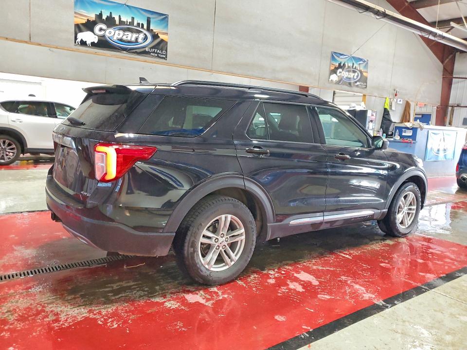 Продажа на аукционе авто 2022 Ford Explorer, vin: 1FMSK8DH1NGC38452, номер лота: 50491486