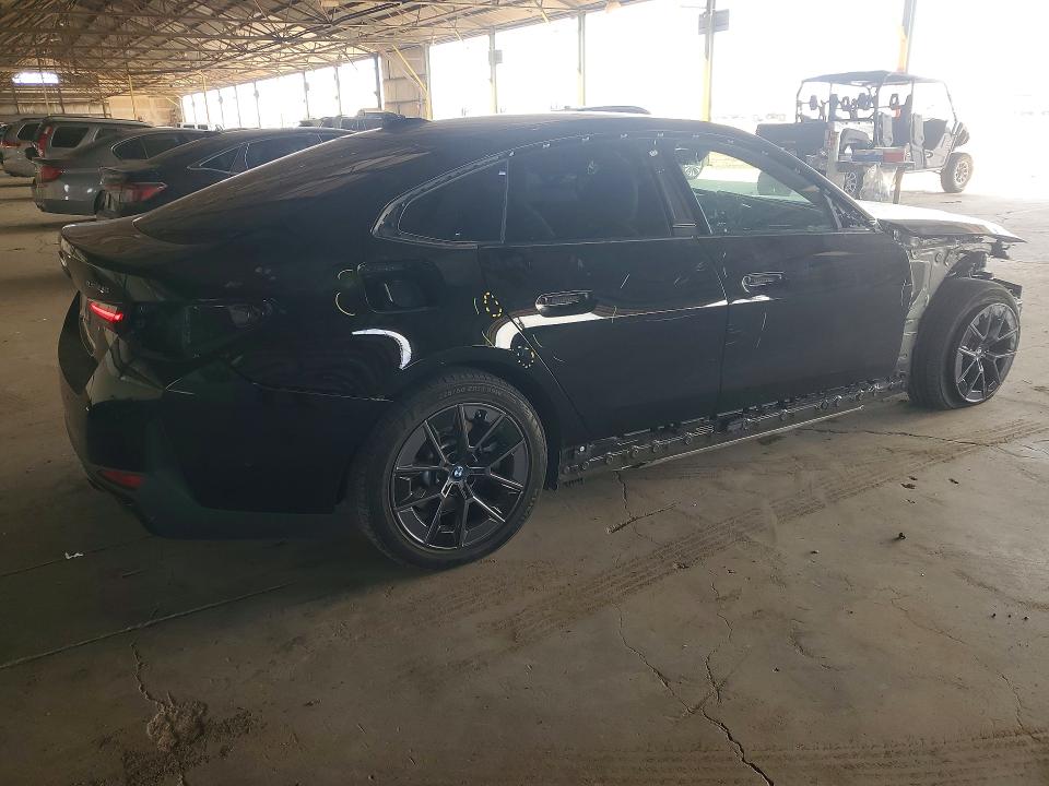 2022 Bmw I4 მანქანა იყიდება აუქციონზე, vin: WBY73AW04NFN08557, აუქციონის ნომერი: 53949786