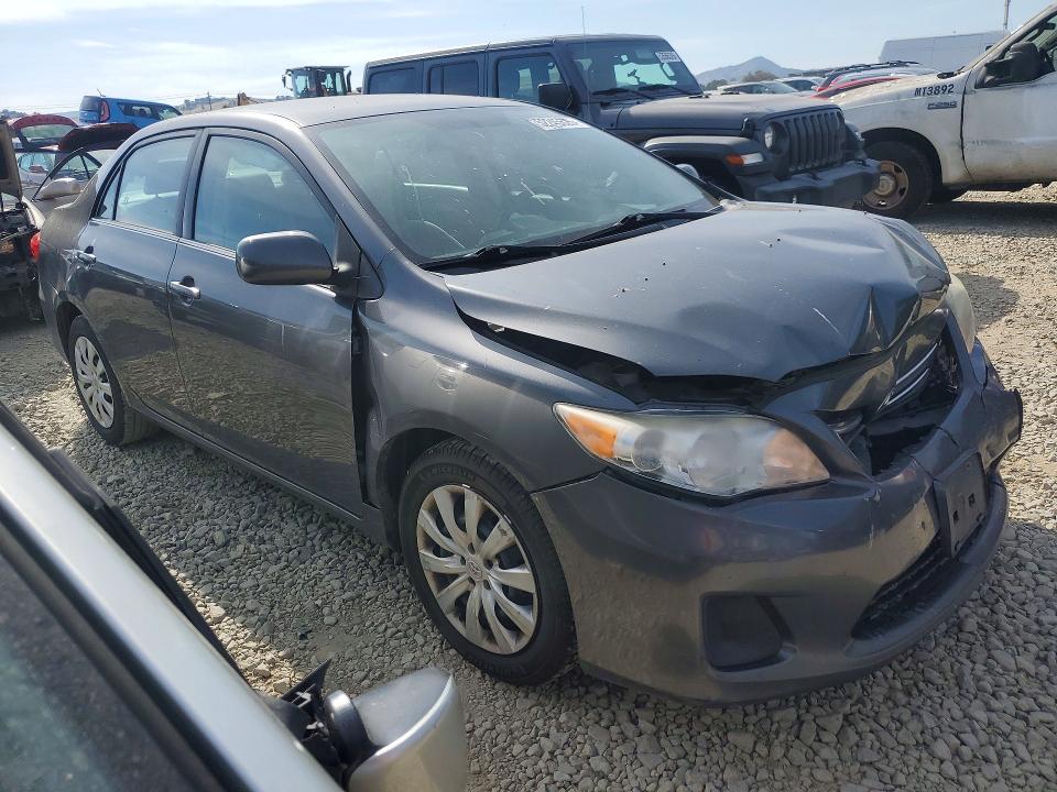52245626 :رقم المزاد ، 2T1BU4EE4DC088510 vin ، 2013 Toyota Corolla مزاد بيع