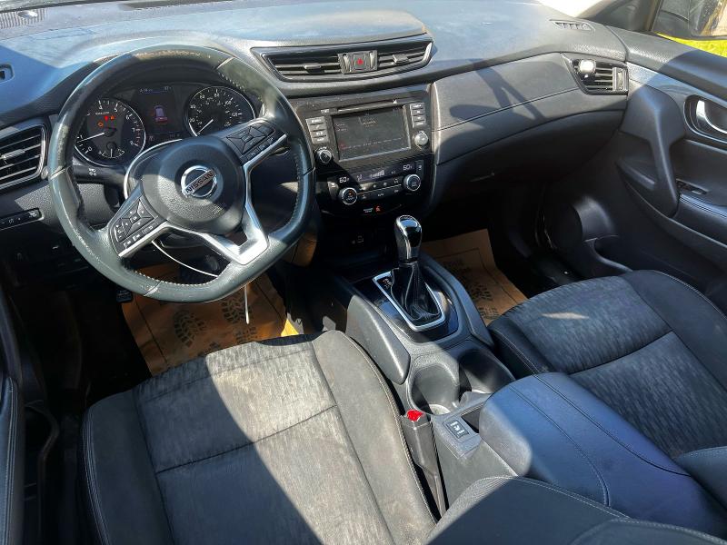 54206736 :رقم المزاد ، KNMAT2MT9JP571152 vin ، 2018 Nissan Rogue مزاد بيع