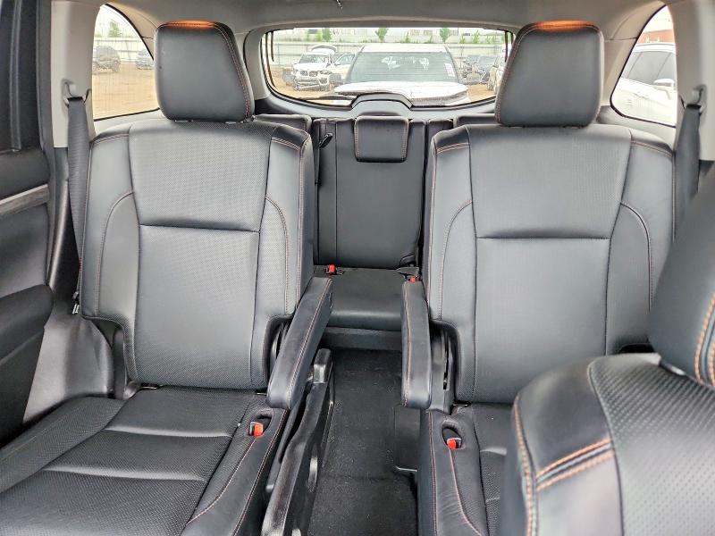 53979156 :رقم المزاد ، 5TDDZRFH3JS873832 vin ، 2018 Toyota Highlander مزاد بيع