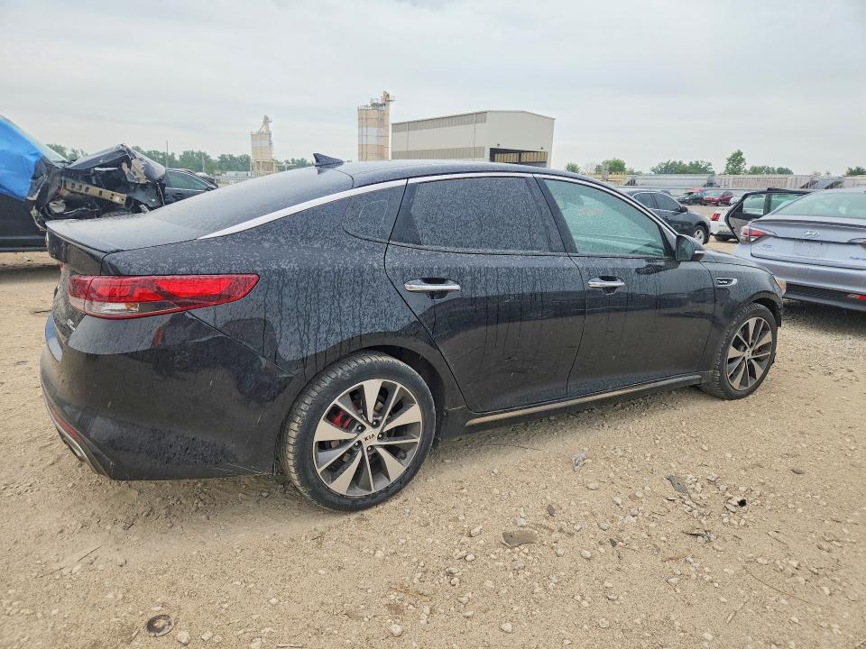 2016 Kia Optima მანქანა იყიდება აუქციონზე, vin: 5XXGV4L27GG020131, აუქციონის ნომერი: 55171316